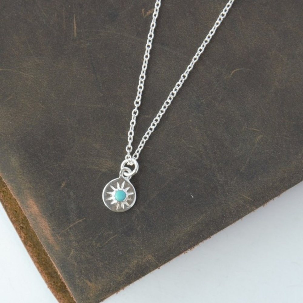 Sterling .925 Turquoise Starburst Necklace Recycle